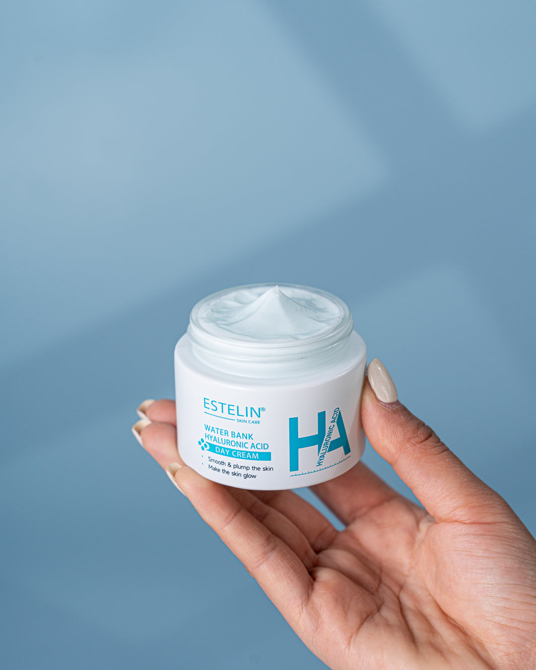 Estelin Water Bank Hyaluronic Acid Day Cream – 50G