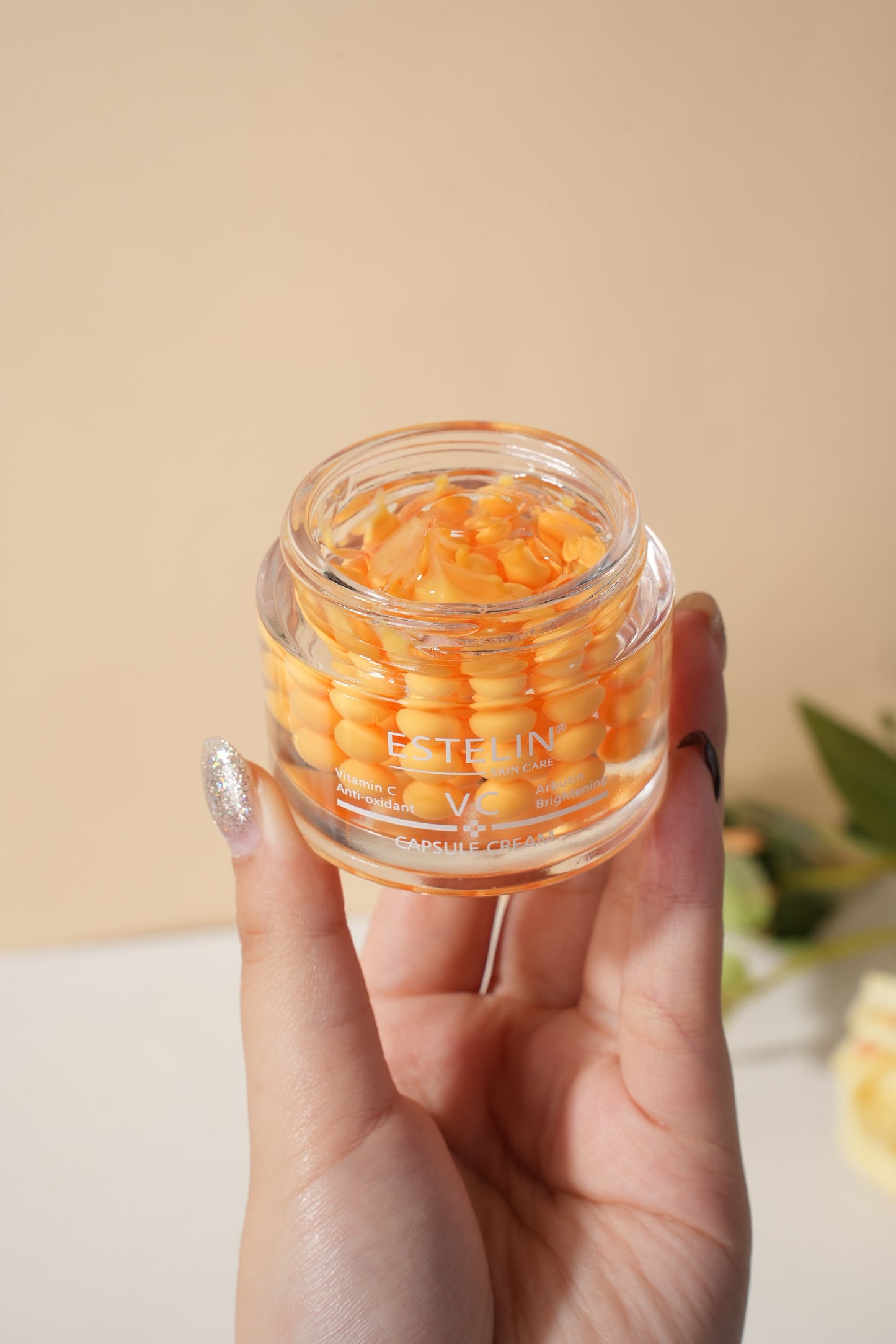 Estelin Vitamin C & Arbutin Capsule Cream