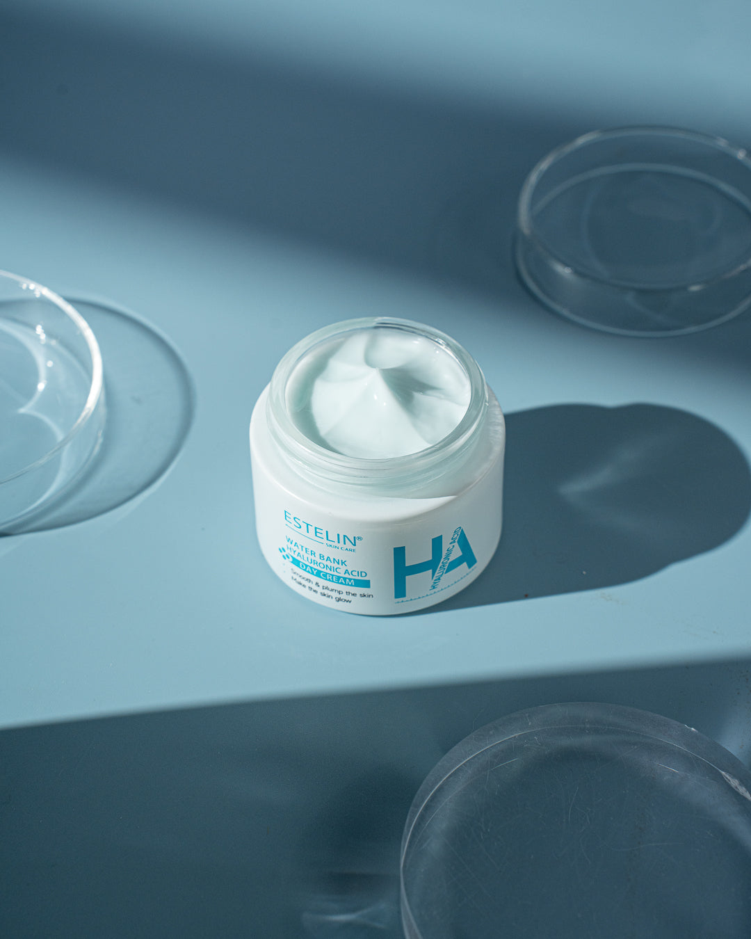 Estelin Water Bank Hyaluronic Acid Day Cream – 50G