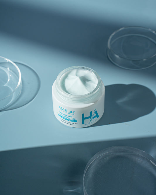 Estelin Water Bank Hyaluronic Acid Day Cream – 50G